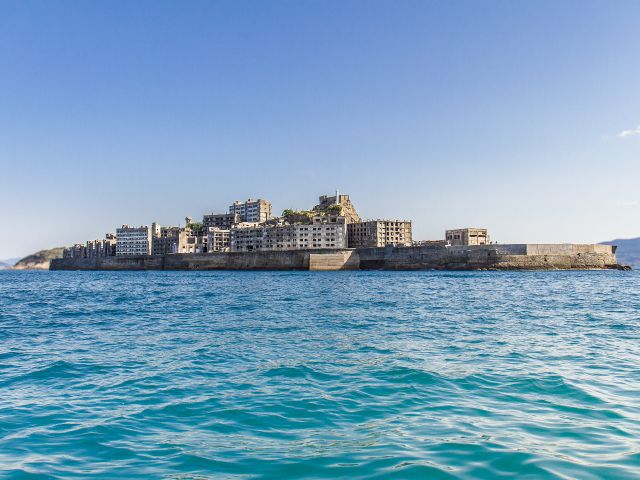 長崎　軍艦島　横