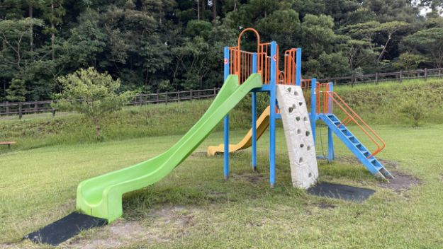 屋久島　健康の森公園　滑り台　遊具